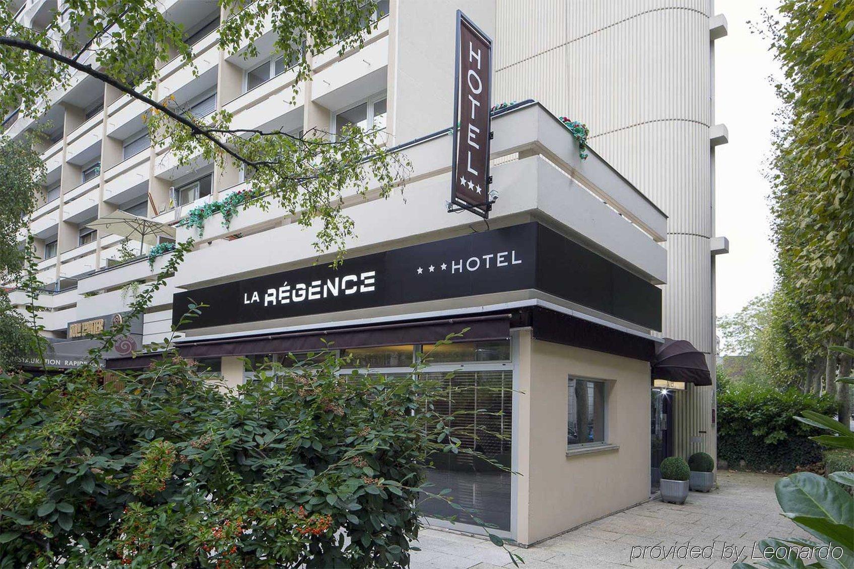 Hotel La Regence Courbevoie Exteriér fotografie